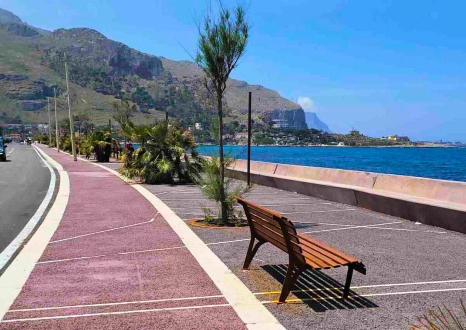 - Palermo - Sferracavallo Sul Mareアパートメント エクステリア 写真